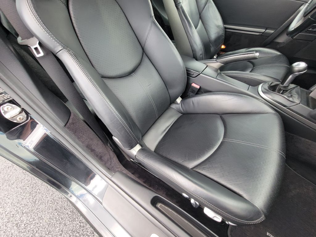 Image for 2005 Porsche 911 997S COUPE NEW Brakes- 6 Speed Manual