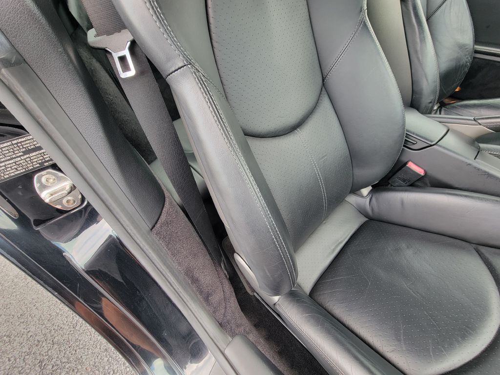 Image for 2005 Porsche 911 997S COUPE NEW Brakes- 6 Speed Manual