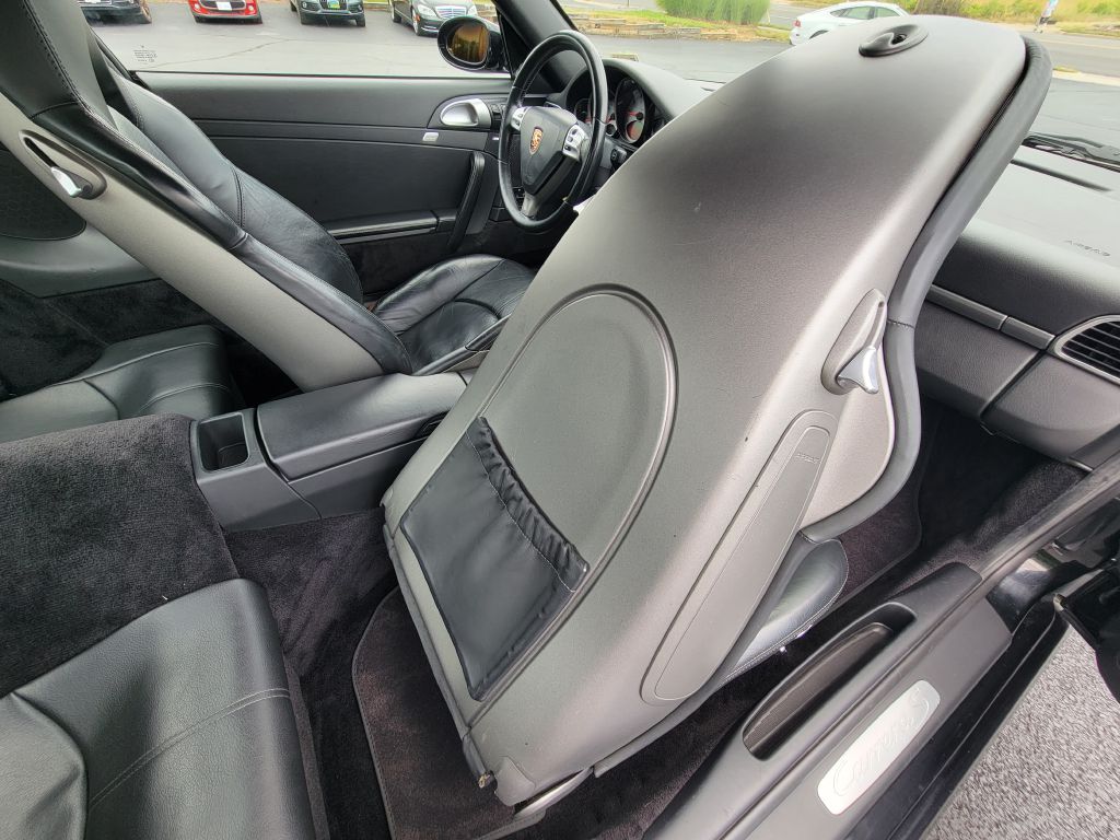 Image for 2005 Porsche 911 997S COUPE NEW Brakes- 6 Speed Manual