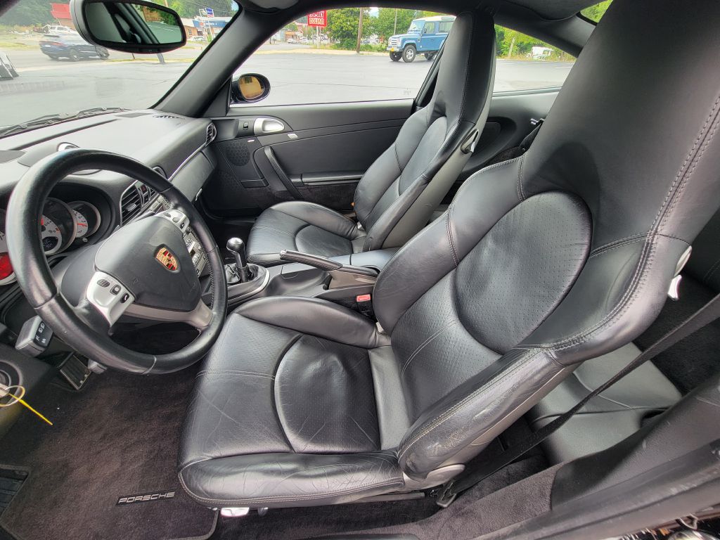 Image for 2005 Porsche 911 997S COUPE NEW Brakes- 6 Speed Manual