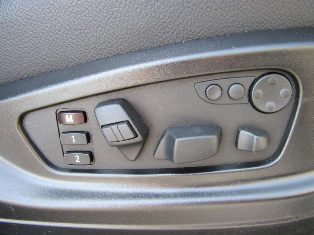 Image for 2012 BMW X5 XDRIVE 35I 1 Owner! LIKE NEW-Full Options