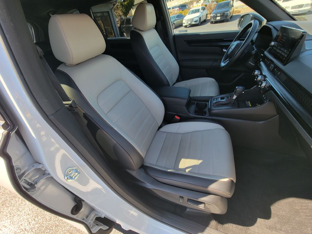 Image for 2023 Honda CR-V HYBRID AWD SPORT TOURING-1 Owner! Loaded