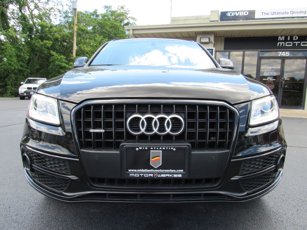 2016 Audi Q5 V6 S-LINE Black Optic-NAV-Camera-CLEAN!!