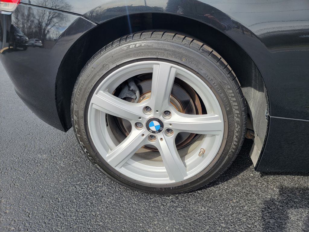 Image for 2016 BMW Z4 28I ROADSTER 1 Owner! Heated Seats-NAV!