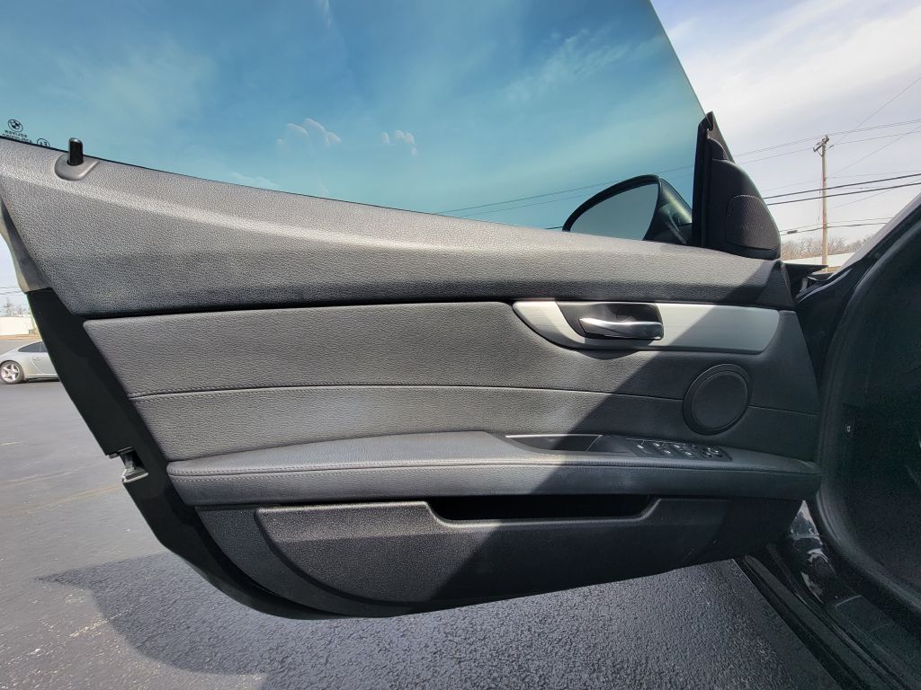 Image for 2016 BMW Z4 28I ROADSTER 1 Owner! Heated Seats-NAV!