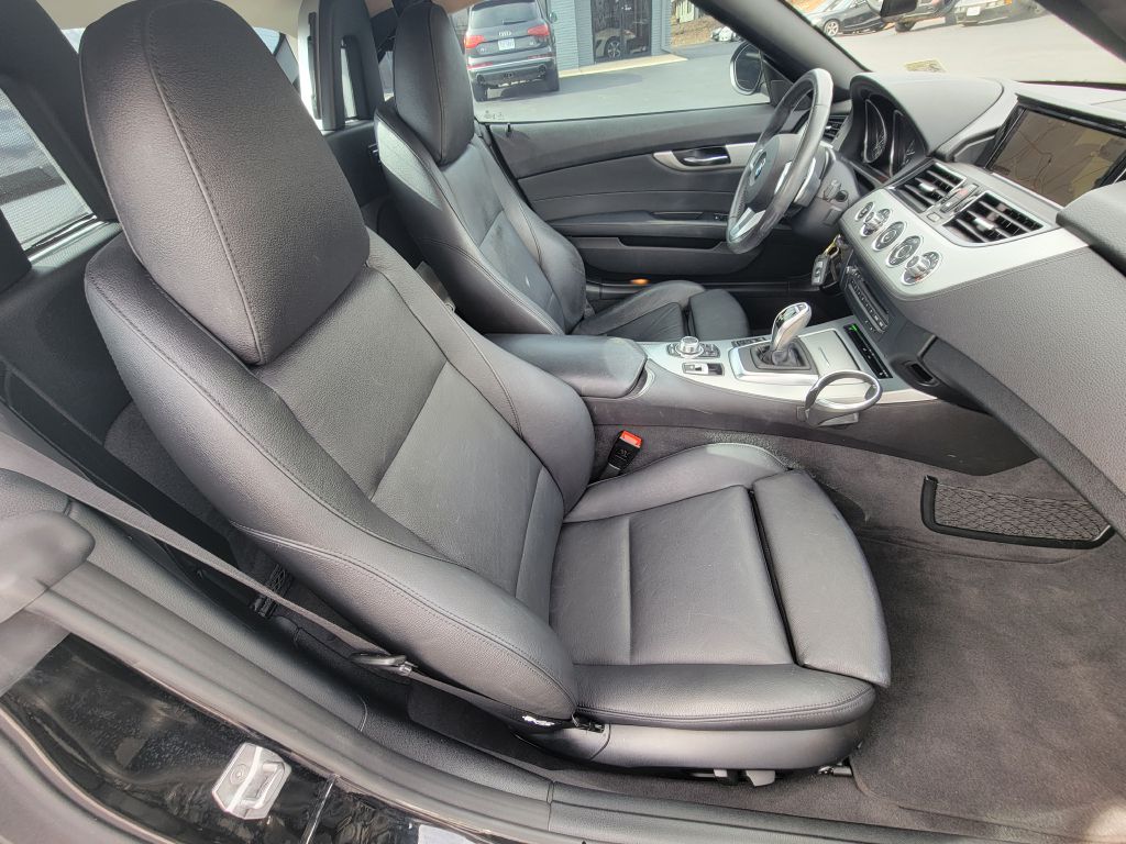 Image for 2016 BMW Z4 28I ROADSTER 1 Owner! Heated Seats-NAV!