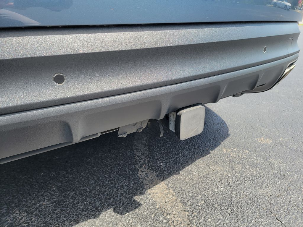 Image for 2020 Porsche CAYENNE S Launch Edition Biscay Blue