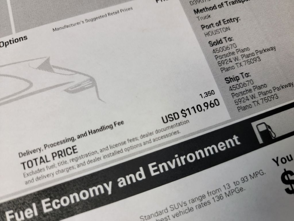 Image for 2020 Porsche CAYENNE S Launch Edition Biscay Blue