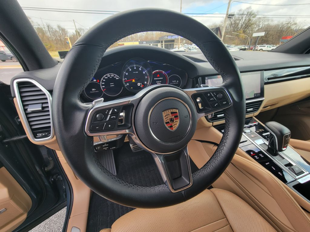 Image for 2019 Porsche CAYENNE S Fresh Service-Skyview-BOSE!