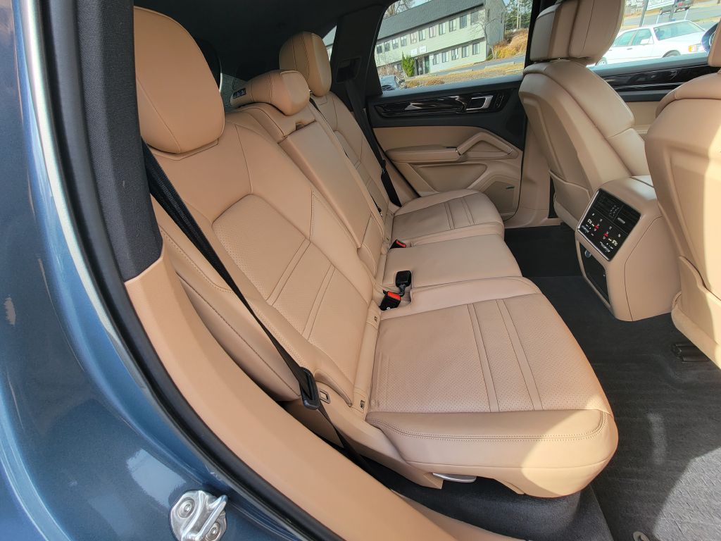 Image for 2019 Porsche CAYENNE S Fresh Service-Skyview-BOSE!