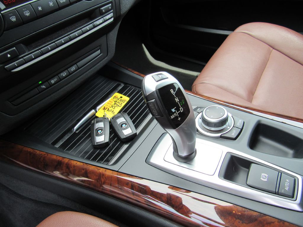 Image for 2013 BMW X5 XDRIVE 35I NAV-Skyview Cam-Michelins!!