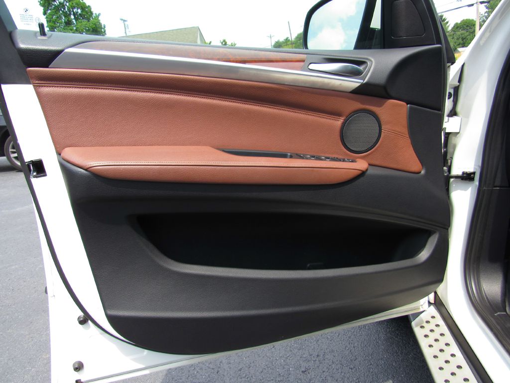 Image for 2013 BMW X5 XDRIVE 35I NAV-Skyview Cam-Michelins!!