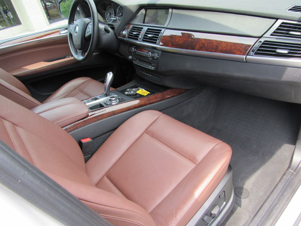 Image for 2013 BMW X5 XDRIVE 35I NAV-Skyview Cam-Michelins!!