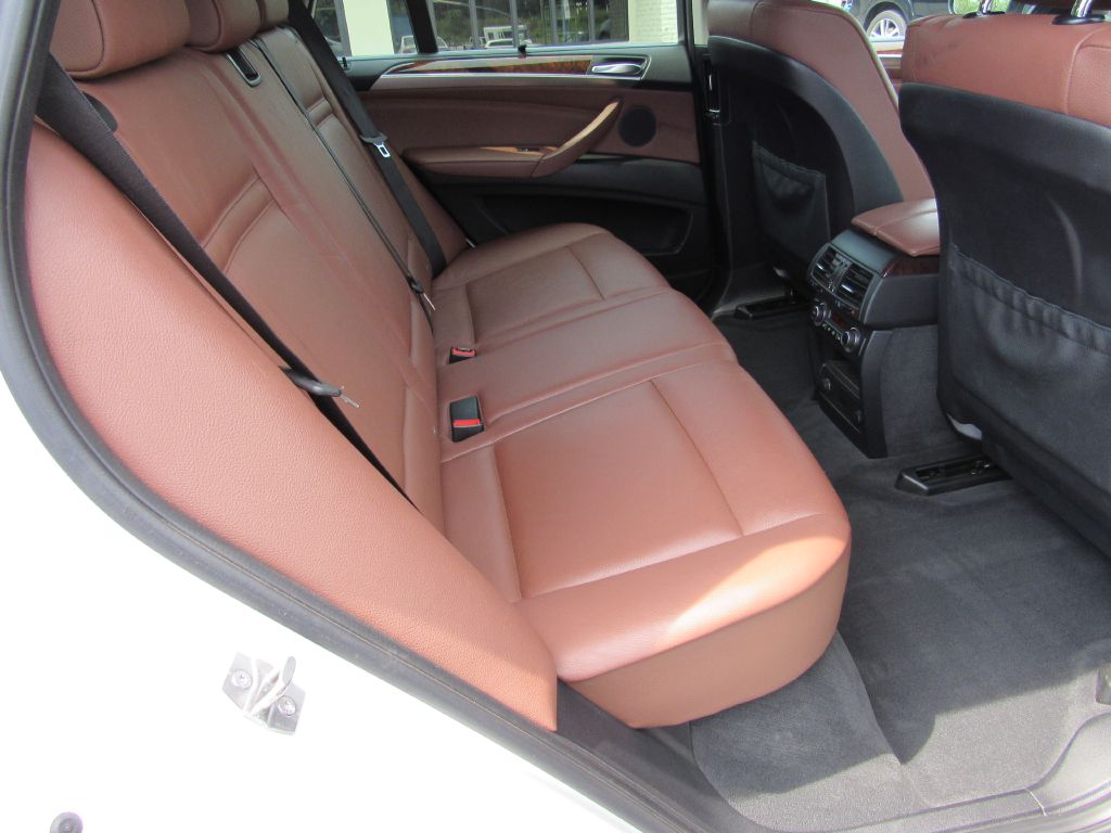 Image for 2013 BMW X5 XDRIVE 35I NAV-Skyview Cam-Michelins!!