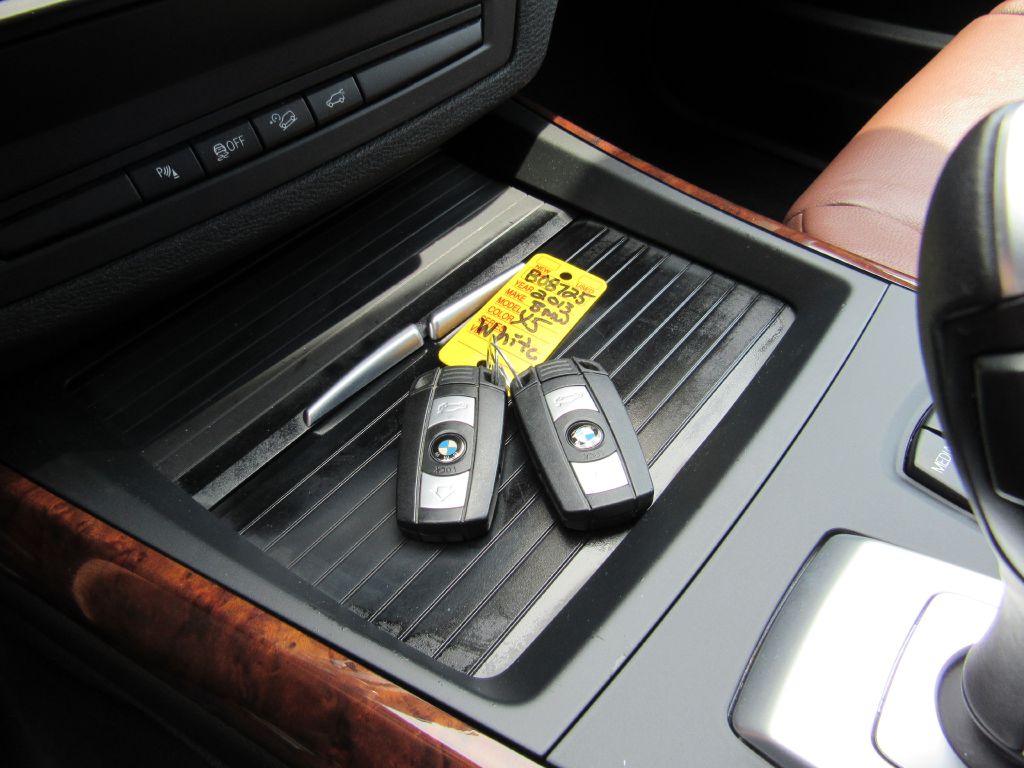 Image for 2013 BMW X5 XDRIVE 35I NAV-Skyview Cam-Michelins!!