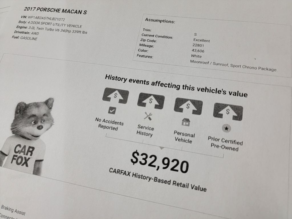 Image for 2017 Porsche MACAN S AWD CPO-Pano Roof-AC Seats!