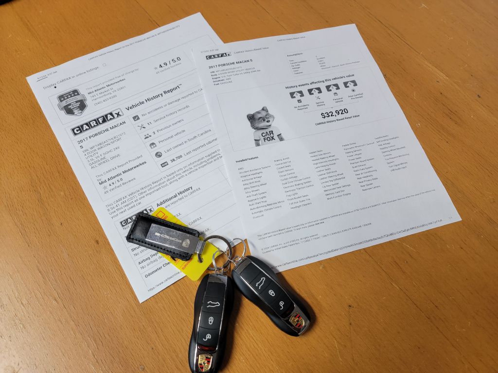 Image for 2017 Porsche MACAN S AWD CPO-Pano Roof-AC Seats!