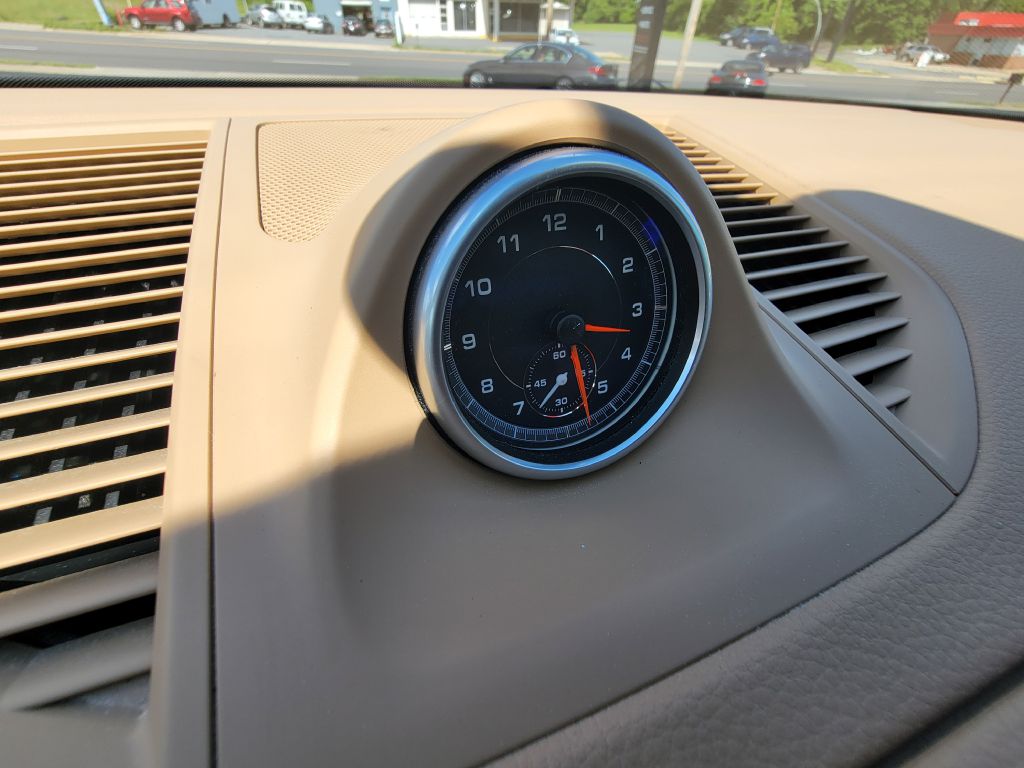 Image for 2017 Porsche MACAN S AWD CPO-Pano Roof-AC Seats!