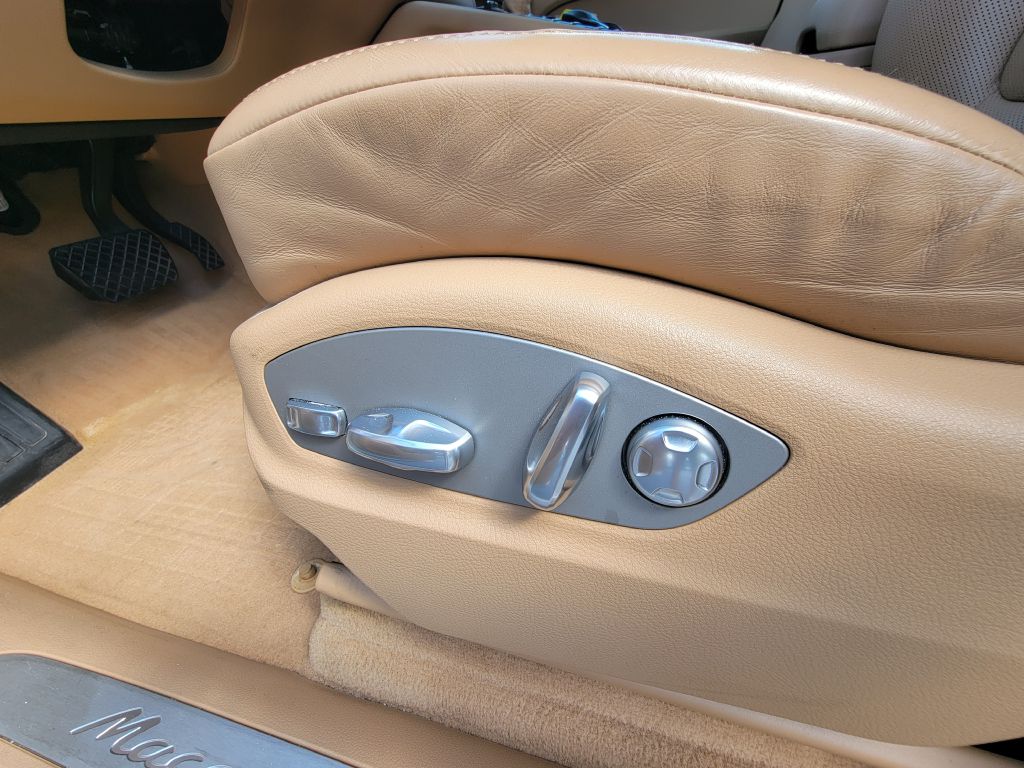 Image for 2017 Porsche MACAN S AWD CPO-Pano Roof-AC Seats!