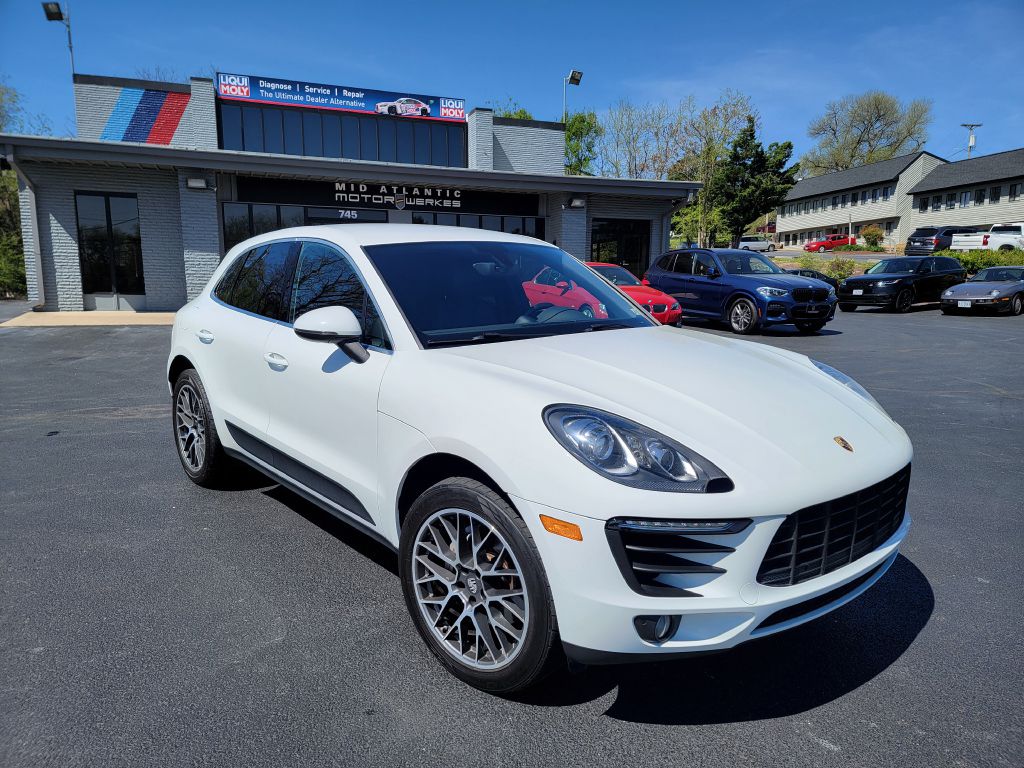 Image for 2016 Porsche MACAN S AWD NAV-Camera-Sport Chrono