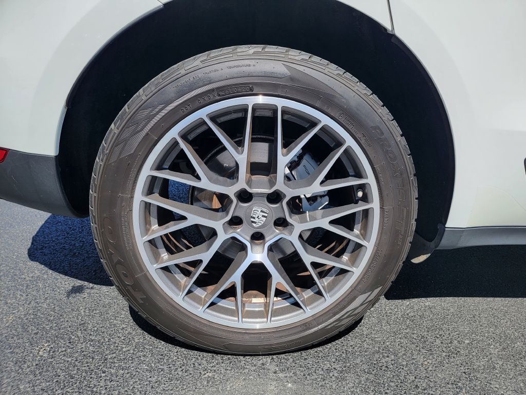 Image for 2016 Porsche MACAN S AWD NAV-Camera-Sport Chrono