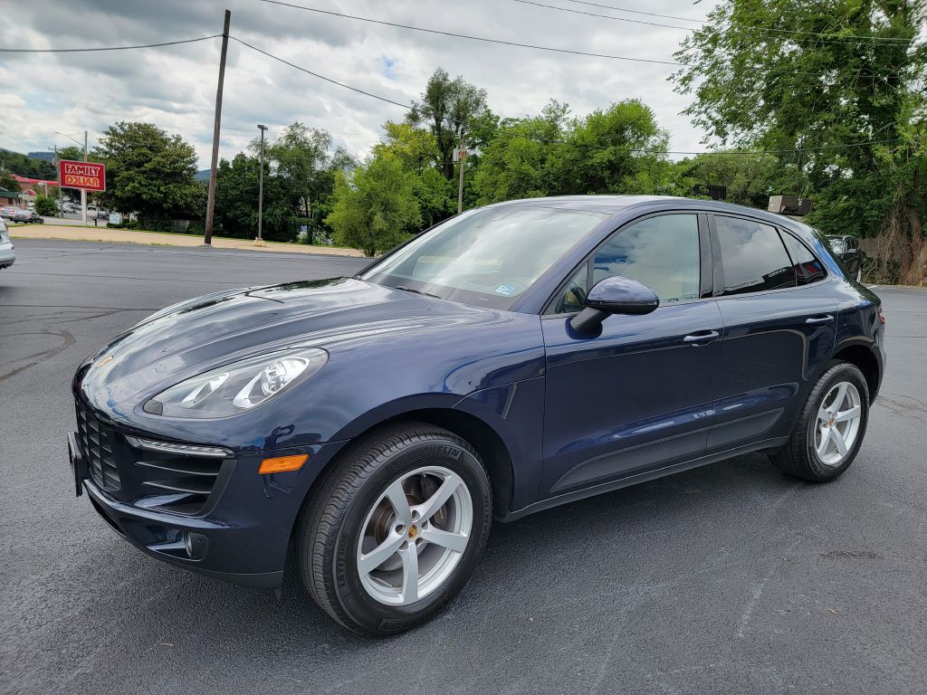 2017 Porsche MACAN AWD NAV Blind Spot-Michelins-Serviced!