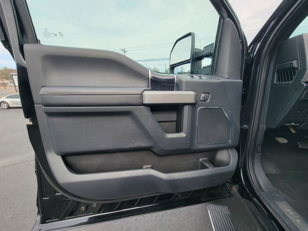 Image for 2022 Ford F250 TREMOR PKG Platinum 1-Owner Loaded Up!