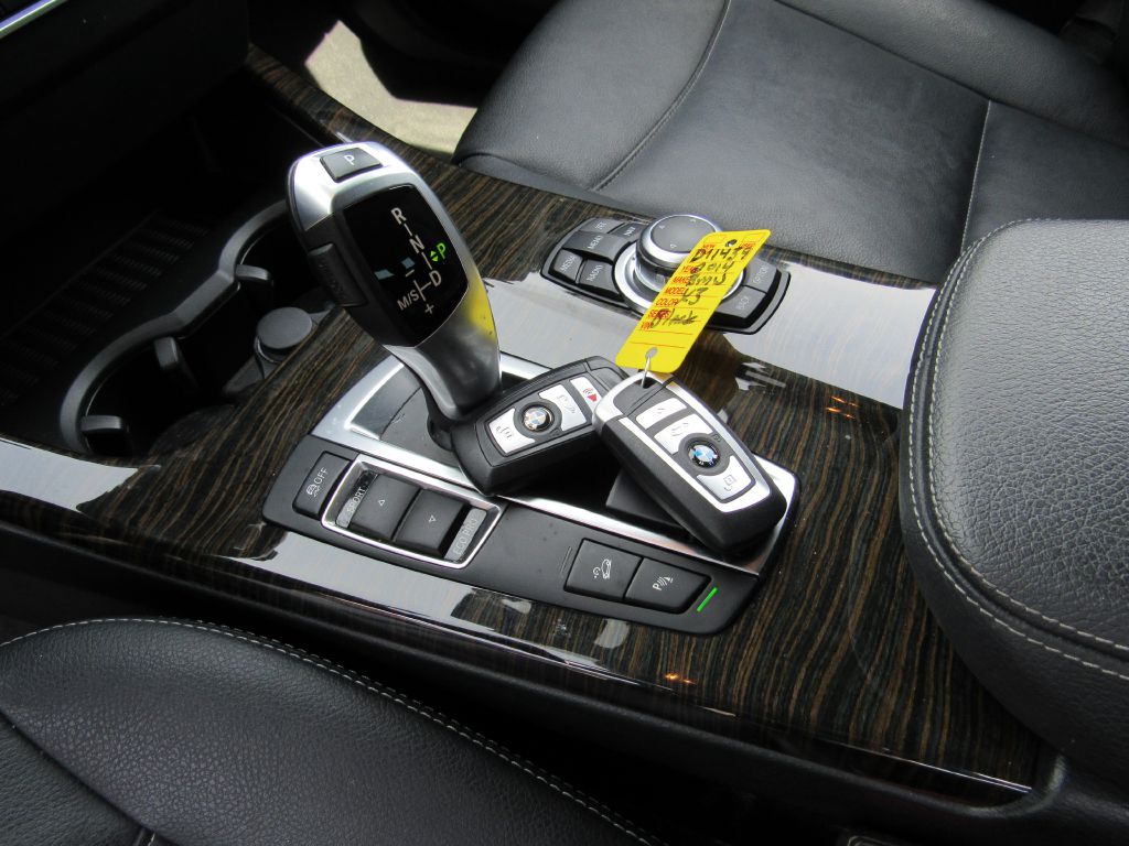 Image for 2014 BMW X3 XDRIVE 28I NAV-Rear Camera-4 New Tires!