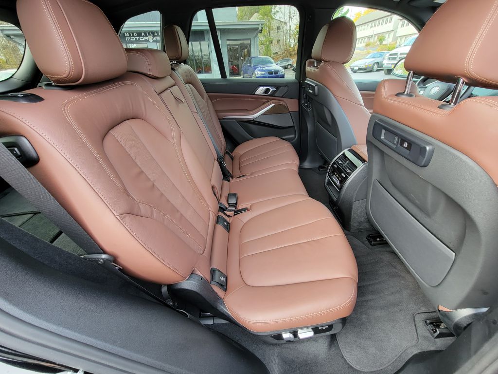 Image for 2021 BMW X5 XDRIVE 40I 3rd Row-XLine Pkg-BEAUTIFUL!