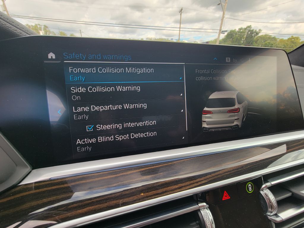 Image for 2023 BMW X5 45E XDRIVE MSport-HUGE Options-Serviced!