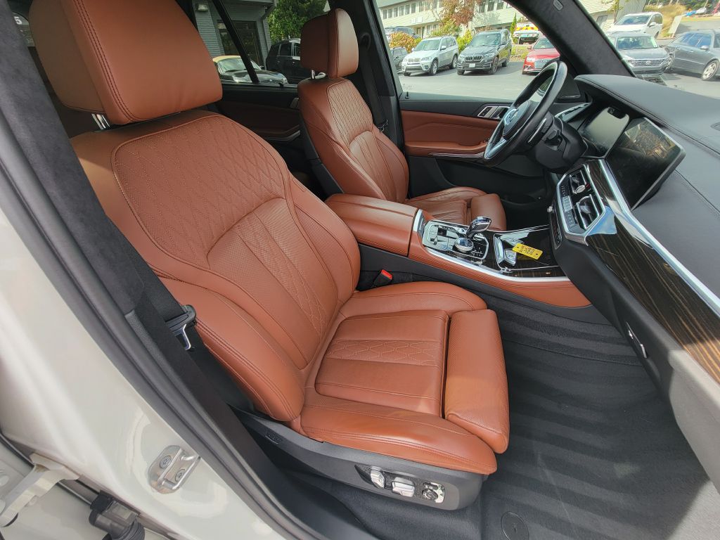 Image for 2023 BMW X5 45E XDRIVE MSport-HUGE Options-Serviced!