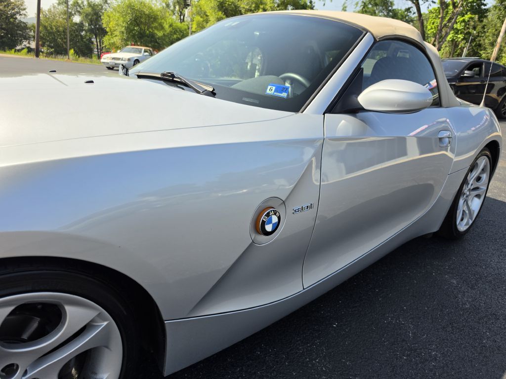 Image for 2003 BMW Z4 3.0 ROADSTER LOW Miles-Full Service File