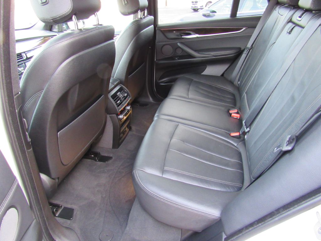 Image for 2017 BMW X5 XDRIVE 35I 1-Owner! LOW Miles! NAV - H/K