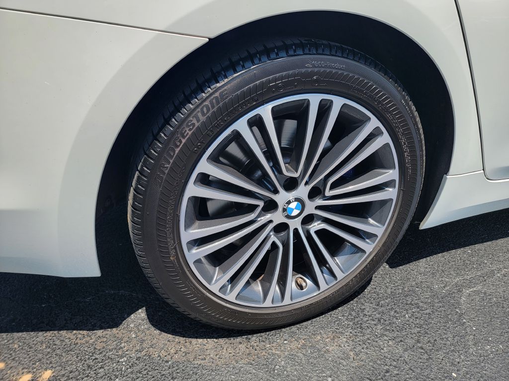 Image for 2019 BMW 540I XDRIVE NAV 1 Owner-Sport Line-CLEAN!!