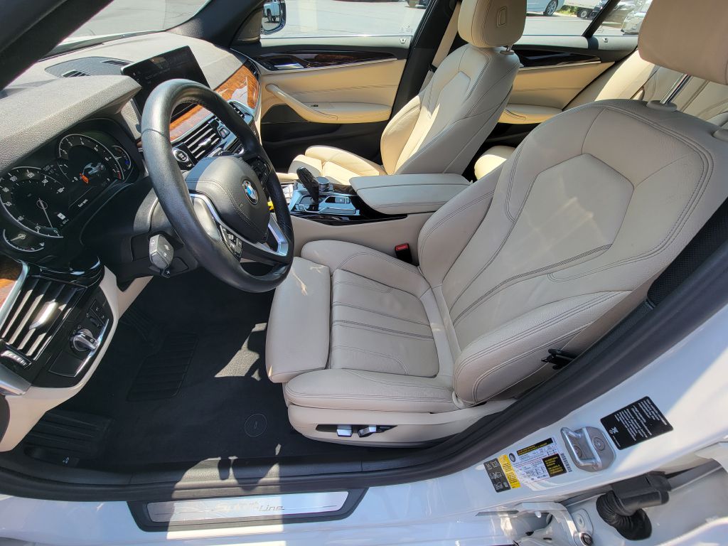 Image for 2019 BMW 540I XDRIVE NAV 1 Owner-Sport Line-CLEAN!!