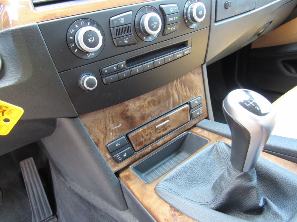 Image for 2010 BMW 535I XDRIVE NAV 6-Speed Manual! 4 NEW Tires!