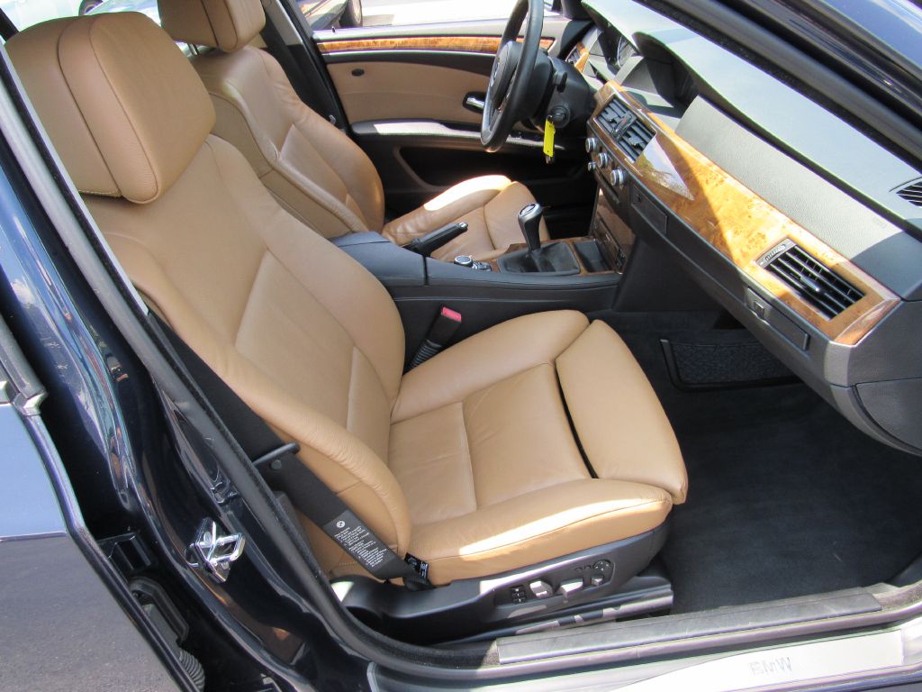 Image for 2010 BMW 535I XDRIVE NAV 6-Speed Manual! 4 NEW Tires!