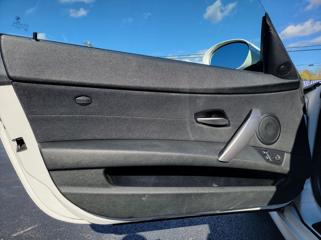 Image for 2007 BMW Z4 3.0 ROADSTER RARE 6-Speed Manual! Michelins