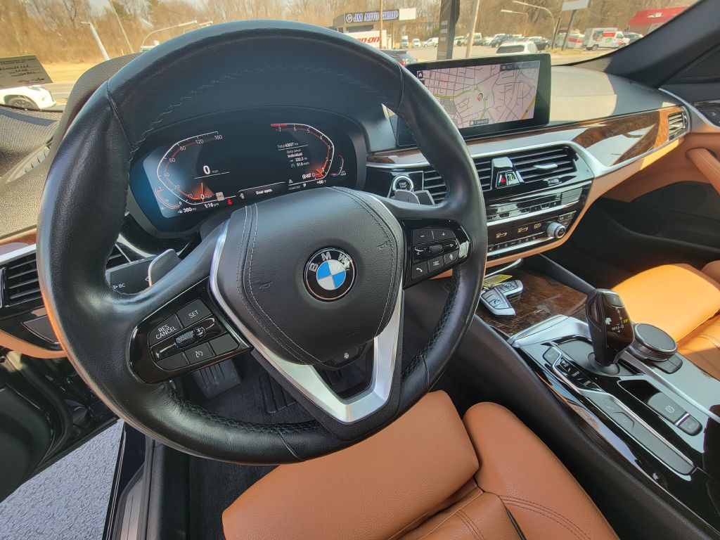 Image for 2020 BMW 540I XDRIVE NAV Blind Spot-Skyview-MINT!