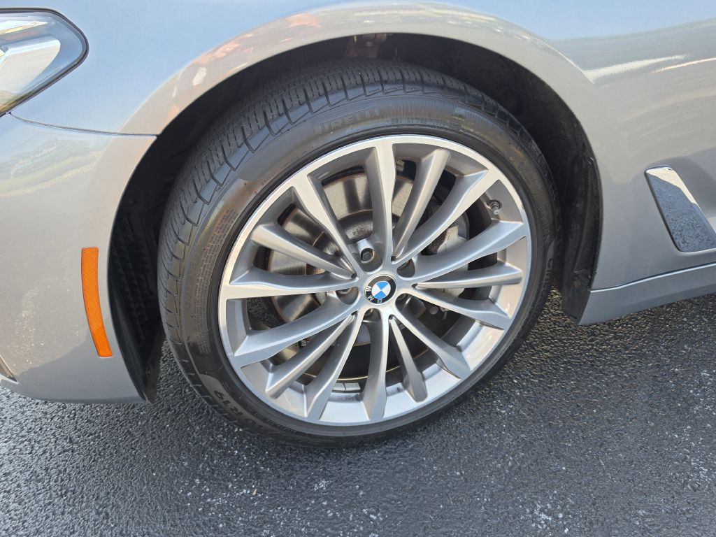 Image for 2023 BMW 530I XDRIVE LUX 1-Owner Blind Spot-Lane Depart