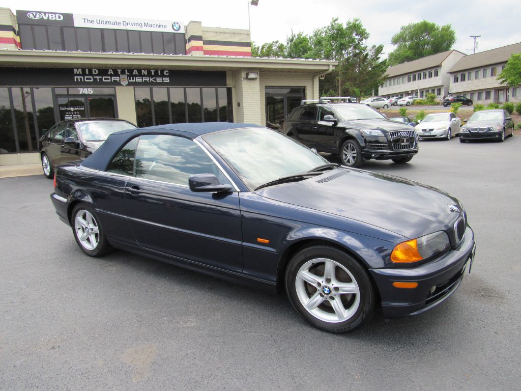 Image for 2001 BMW 325 CONVERTIBLE 5-Speed Manual - Consignment