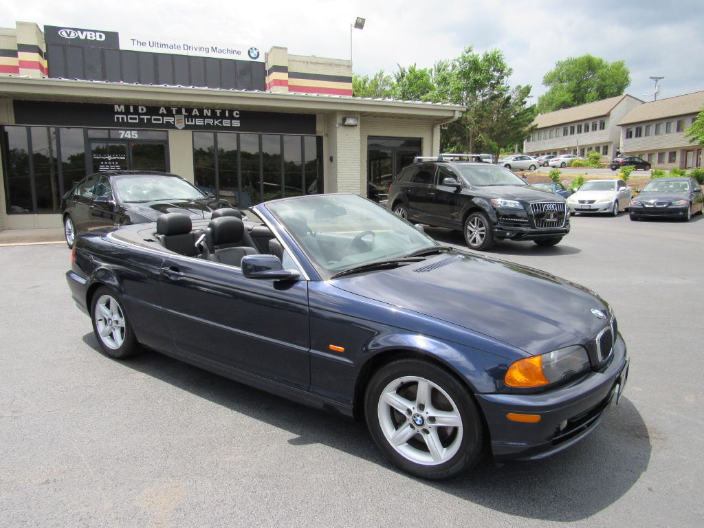 Image for 2001 BMW 325 CONVERTIBLE 5-Speed Manual - Consignment