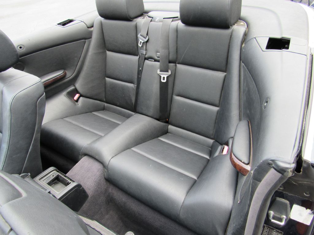 Image for 2001 BMW 325 CONVERTIBLE 5-Speed Manual - Consignment