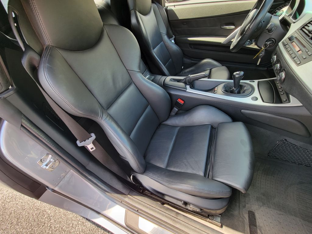 Image for 2006 BMW Z4 ///M 6-SPEED MANUAL New Brakes / Tires!!