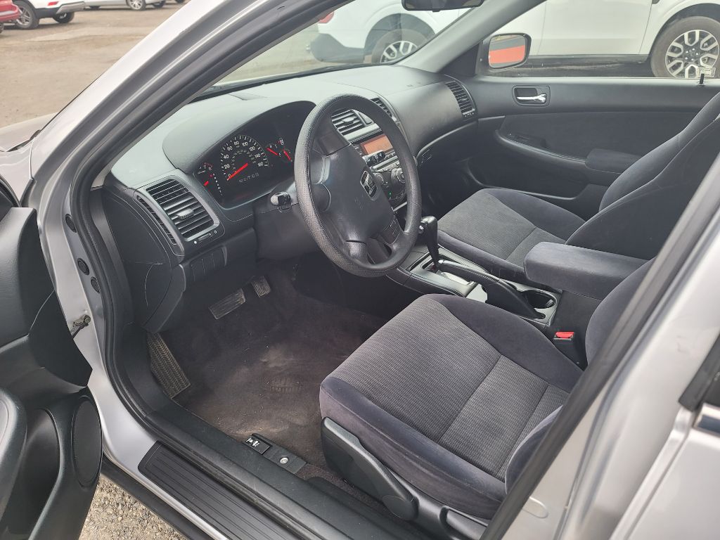 Photo 5 of this HONDA ACCORD