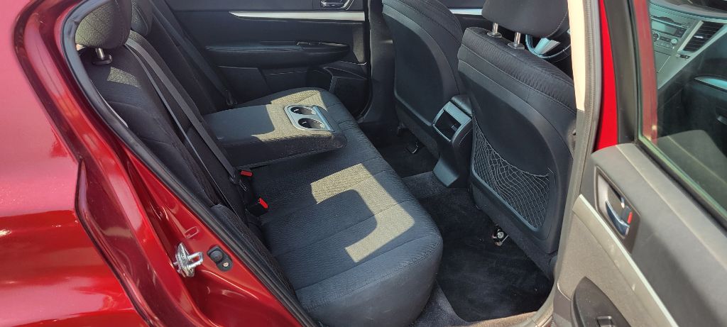 Photo 10 of this SUBARU LEGACY