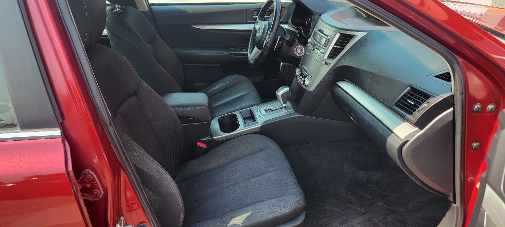 Photo 9 of this SUBARU LEGACY