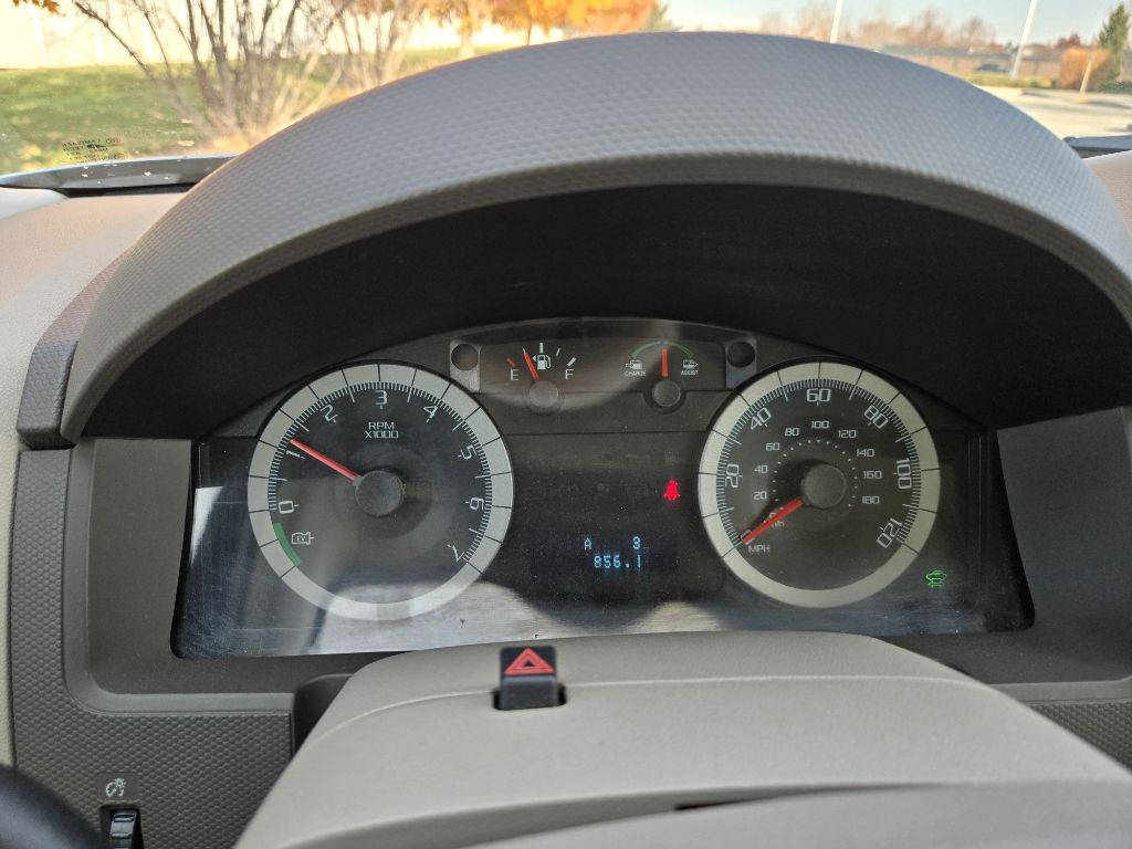 Photo 12 of this FORD ESCAPE