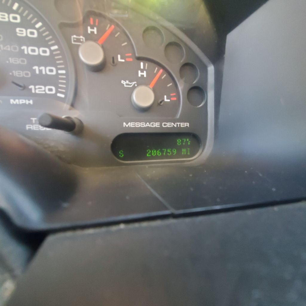 Photo 11 of this FORD EXPLORER