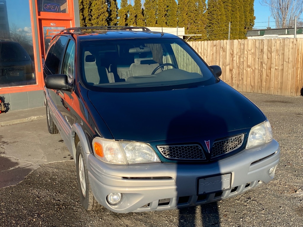 Photo 3 of this PONTIAC MONTANA